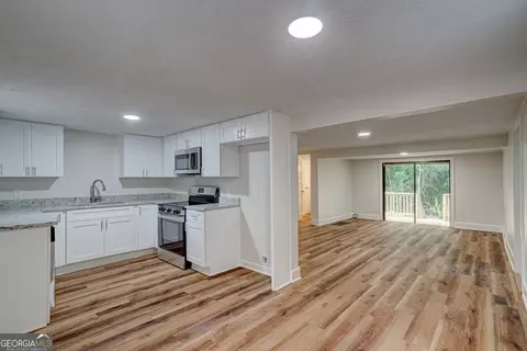 10312 Flat Shoals Rd, Covington, GA 30014 photo 15