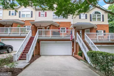 8545 Hope Mews Ct, Atlanta, GA 30350