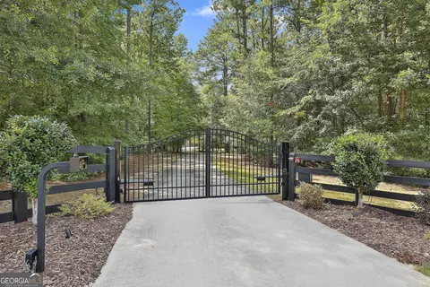 233 Huckaby Rd, Brooks, GA 30205 photo 9