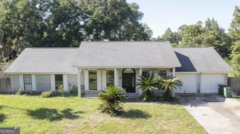 2704 Plantation Dr, Saint Marys, GA 31558