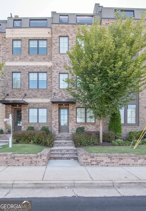 7 Newnan Views Cir, Newnan, GA 30263