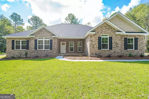 3070 Southern Manor Rd, Metter, GA 30439