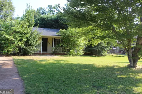 109 Amberwood Ln, Griffin, GA 30223