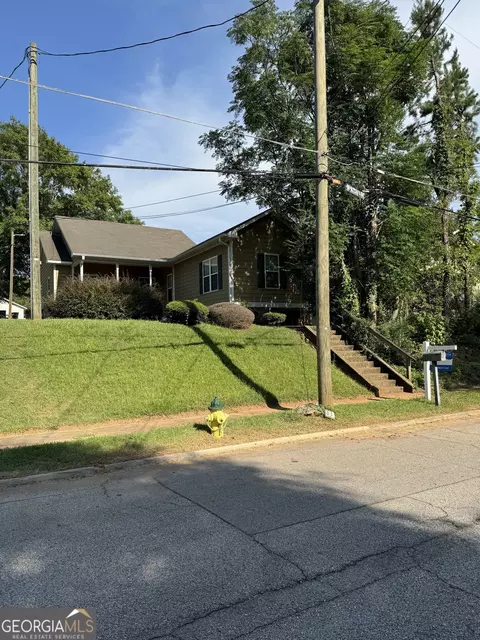 411 S Lee St, Lagrange, GA 30240