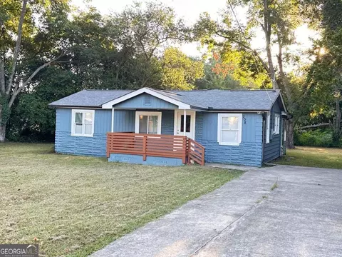 208 Elizabeth Dr, Centerville, GA 31028