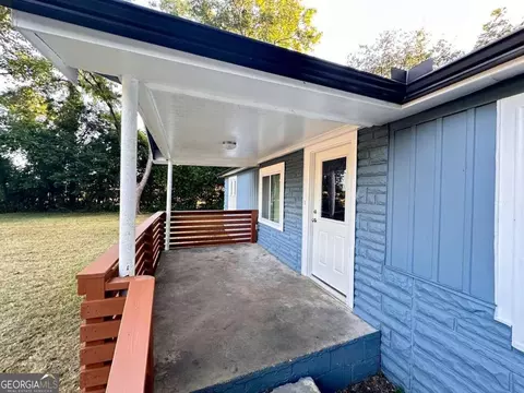 208 Elizabeth Dr, Centerville, GA 31028 photo 3