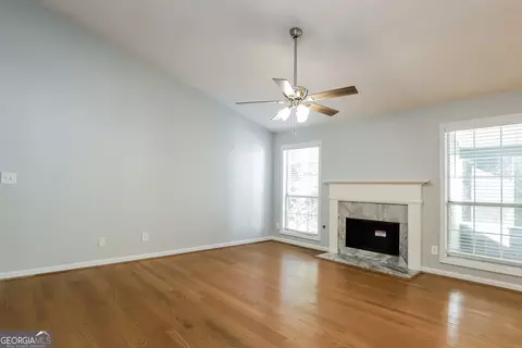 2360 Berkeley Creek Ct, Duluth, GA 30096 photo 3