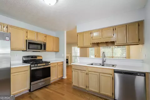 2360 Berkeley Creek Ct, Duluth, GA 30096 photo 11
