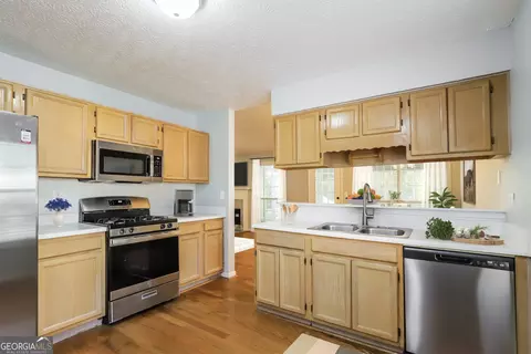 2360 Berkeley Creek Ct, Duluth, GA 30096 photo 12