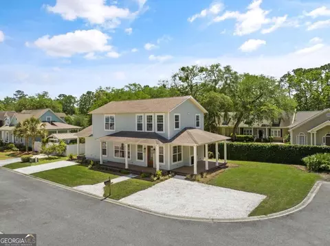 31 Admirals Cv, St. Simons, GA 31522