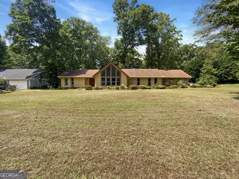4982 Waterford Dr SW, Mableton, GA 30126