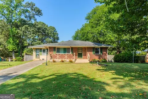 3590 Crestview Dr SE, Smyrna, GA 30082
