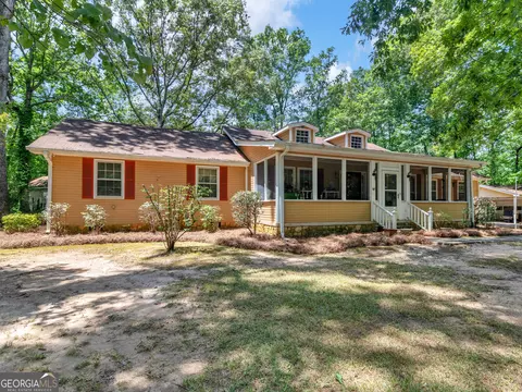 101 Bridget Dr, Hampton, GA 30228