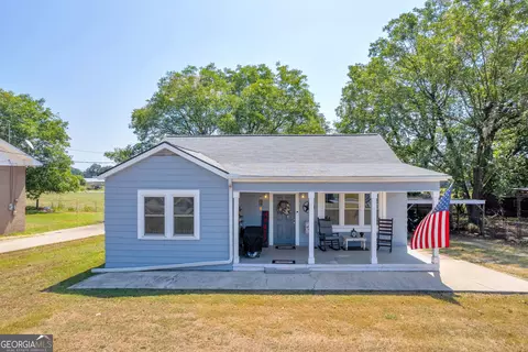 260 Myrtle St, Lavonia, GA 30553