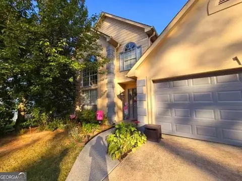 1257 Hamlet Ct, Lawrenceville, GA 30044