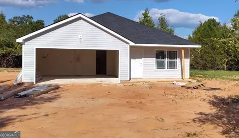 351 Red Berry Rd, Jackson, GA 30233