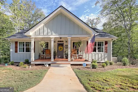 249 Southern Estates Dr, Clarkesville, GA 30523