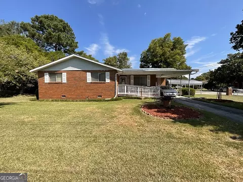 208 Coleman Blvd, Warner Robins, GA 31088