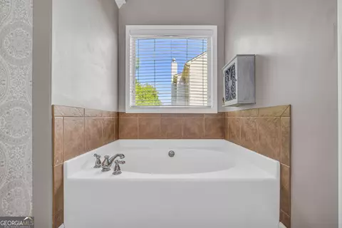 2224 Avalon Trce, Winder, GA 30680 photo 35