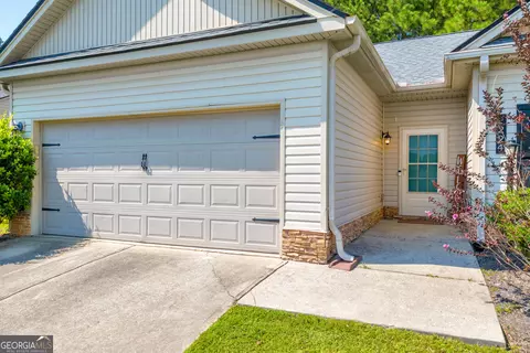 2224 Avalon Trce, Winder, GA 30680 photo 4