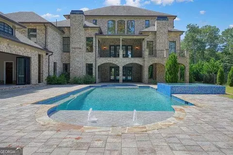 310 Traditions Ct, Alpharetta, GA 30004
