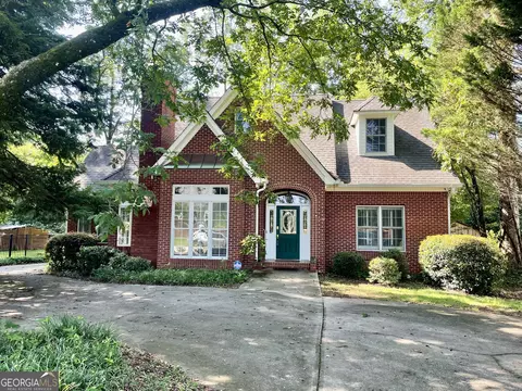 109 Lawrenceville St, Mcdonough, GA 30253