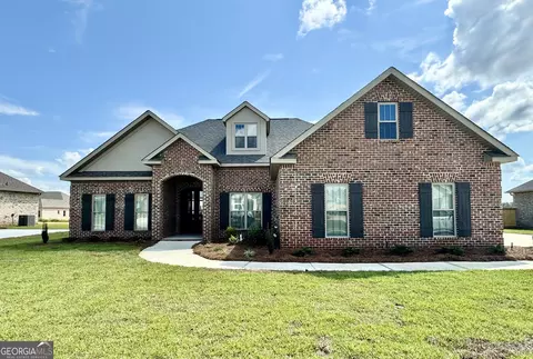 127 Blue Mist Ln, Kathleen, GA 31047