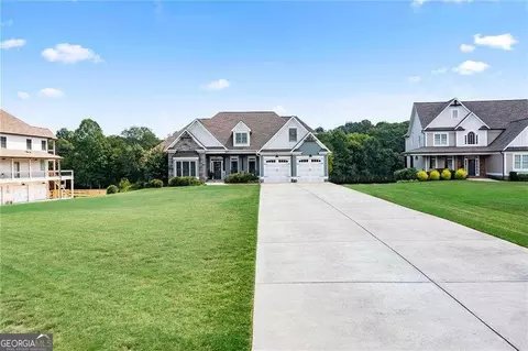 111 River Walk Pkwy, Euharlee, GA 30145