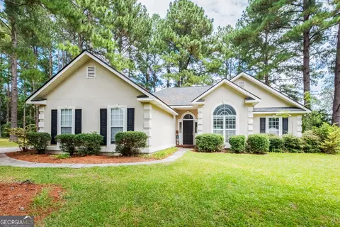 2516 Westover Dr, Statesboro, GA 30458
