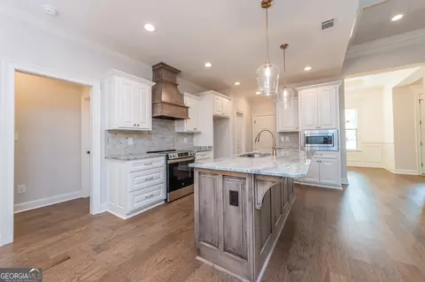 209 Obsidian Dr, Perry, GA 31069 photo 5