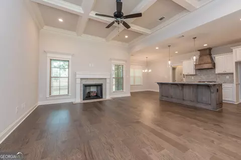 209 Obsidian Dr, Perry, GA 31069 photo 7