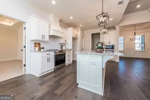 207 Obsidian Dr, Perry, GA 31069 photo 6