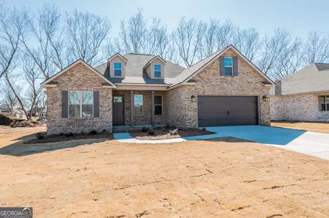 207 Obsidian Dr, Perry, GA 31069