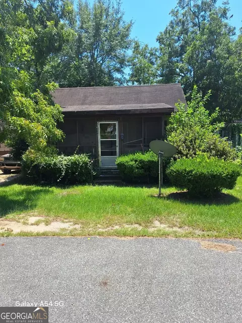 611 E Orange St, Fitzgerald, GA 31750