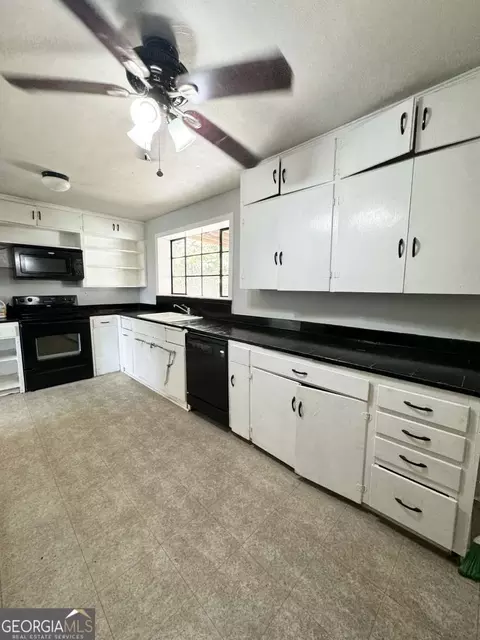 1686 Falls Rd, Toccoa, GA 30577 photo 6
