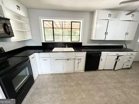 1686 Falls Rd, Toccoa, GA 30577 photo 5