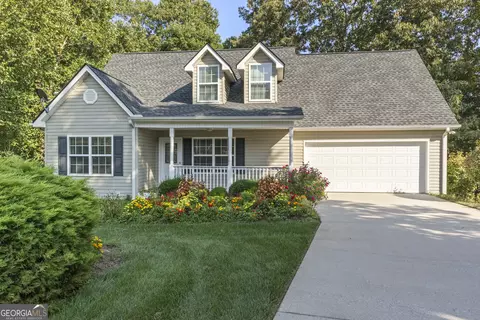 457 Timber Ct, Clarkesville, GA 30523