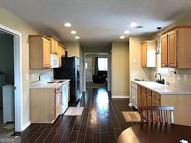 211 Melvina Dr, Warner Robins, GA 31088 photo 15