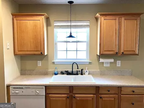 211 Melvina Dr, Warner Robins, GA 31088 photo 12