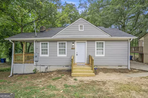 1431 Lorenzo Dr SW, Atlanta, GA 30310