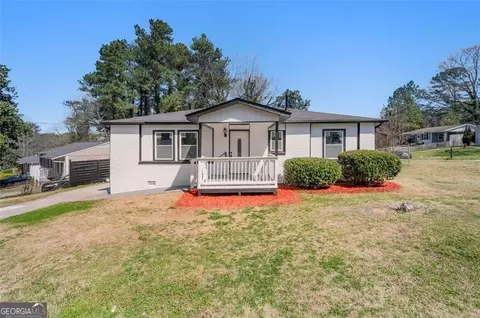 3812 Clovis Ct NW, Atlanta, GA 30331