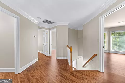 Entry Way - 200 Ridgeview Ct, Lagrange, GA 30240 photo 6 of 9