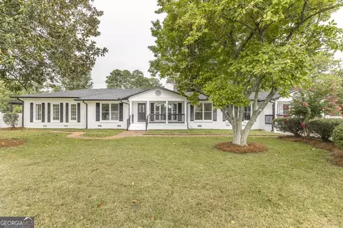 1736 Greenwood Cir, Perry, GA 31069