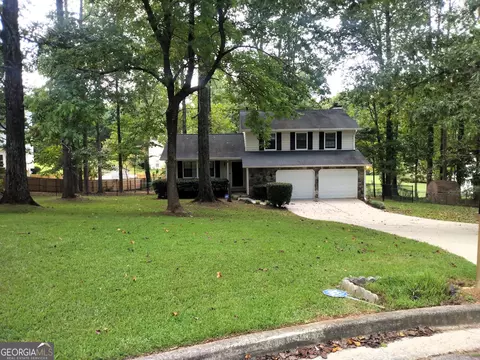 303 Farmbrook Pt, Stockbridge, GA 30281 photo 3
