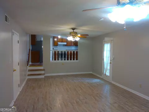 303 Farmbrook Pt, Stockbridge, GA 30281 photo 18
