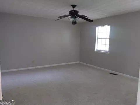 303 Farmbrook Pt, Stockbridge, GA 30281 photo 21