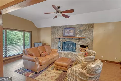 2021 Laurel Dr, Perry, GA 31069 photo 3