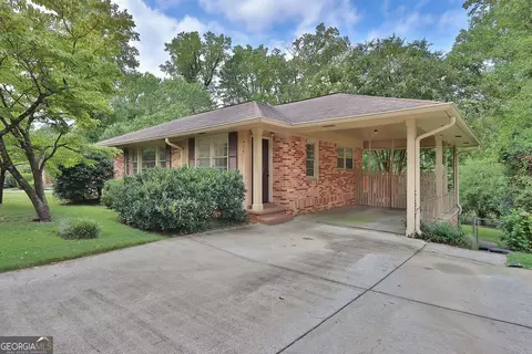 476 Sybil Ln SE, Marietta, GA 30067