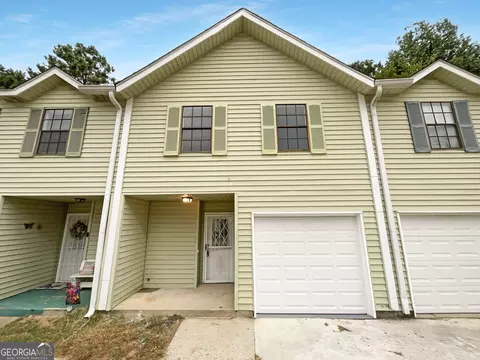 1206 Pine Tree Trl, Atlanta, GA 30349