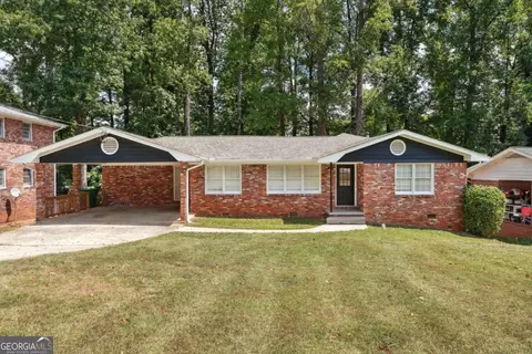 3064 Weslock Cir, Decatur, GA 30034